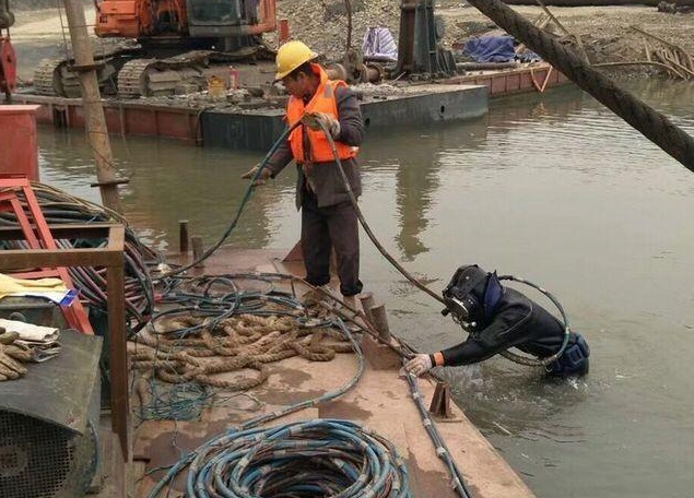 汾西潜水封堵打捞